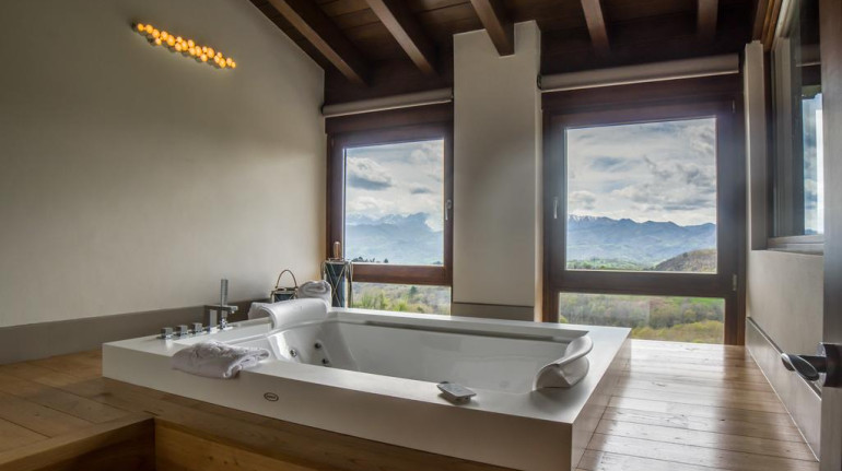 Puebloastur - Cofino, Spain