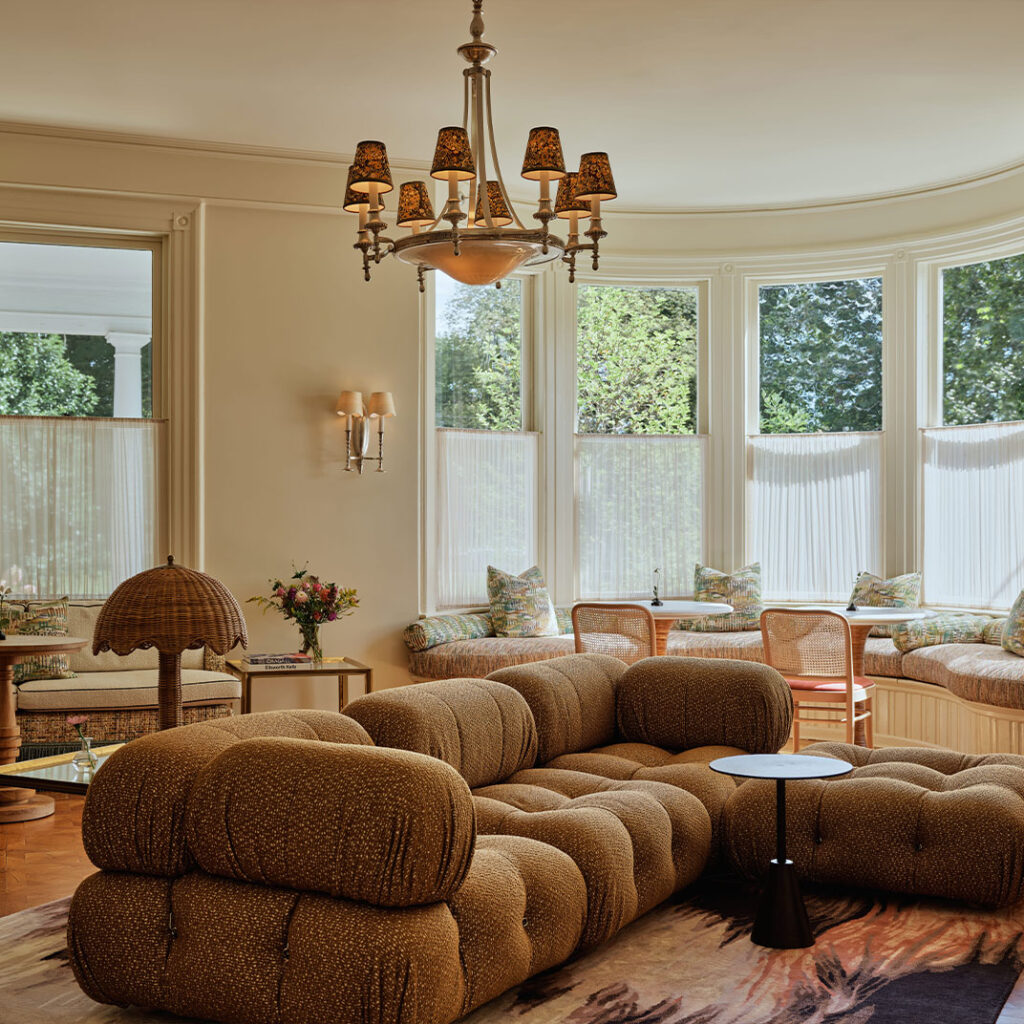 Belden House & Mews - Litchfield, USA