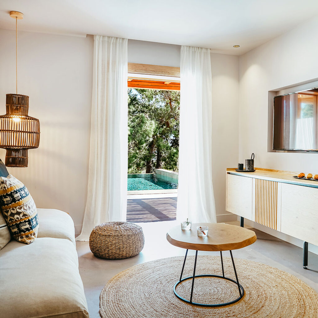 Minos Beach Art Hotel - Agios Nikolaos, Greece Minos Beach Art Hotel - Agios Nikolaos, Greece