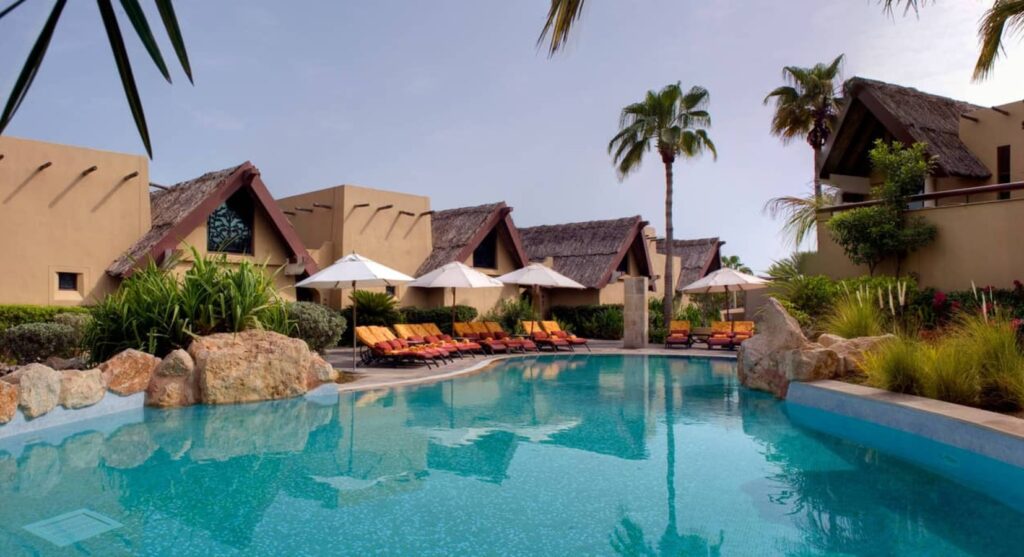 Jumeirah Beach Hotel - Dubai, United Arab Emirates