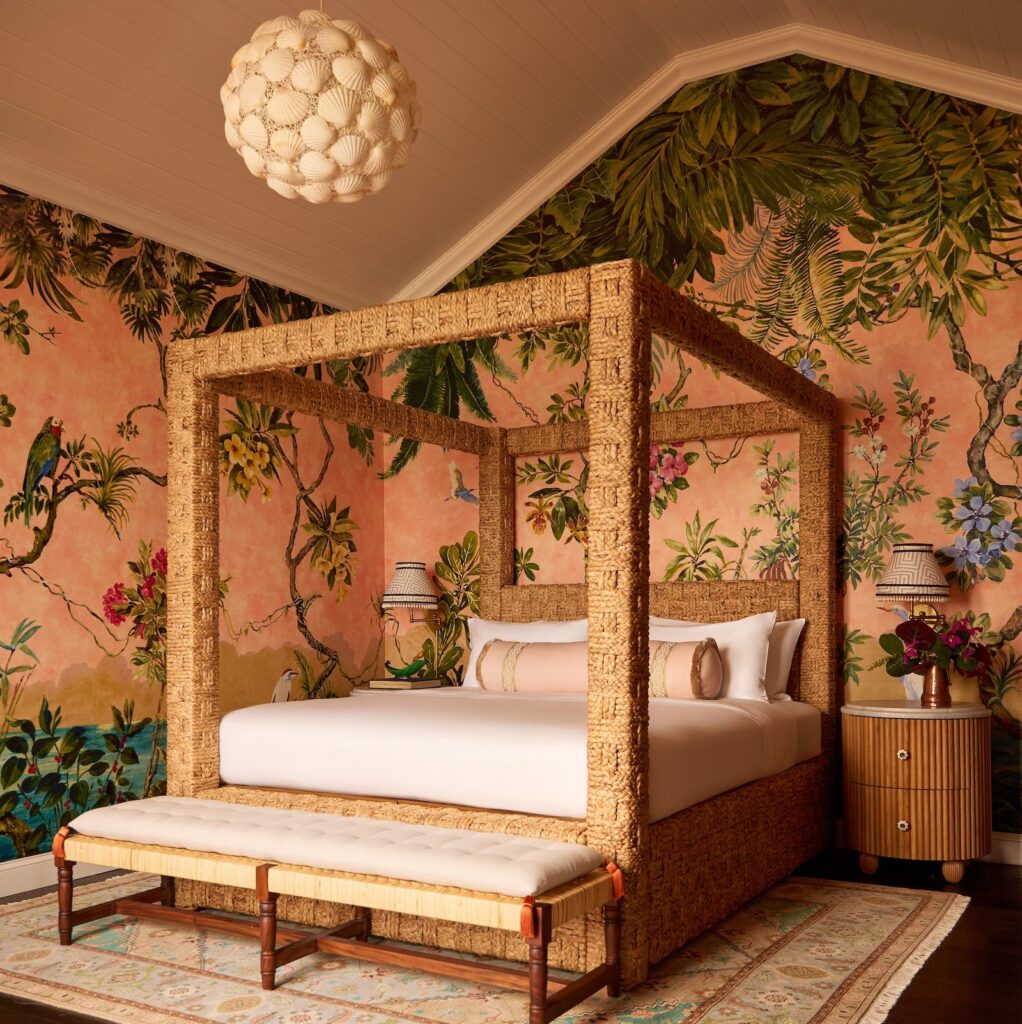 Coral Sands Inn & Cottages - Harbour Island, Bahamas