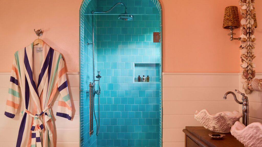 Coral Sands Inn & Cottages - Harbour Island, Bahamas