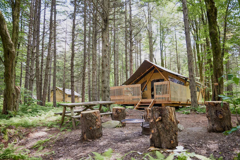 Huttopia Les Deux Lacs—Laurentides - Mont-Blanc, Canada Huttopia Les Deux Lacs—Laurentides - Mont-Blanc, Canada