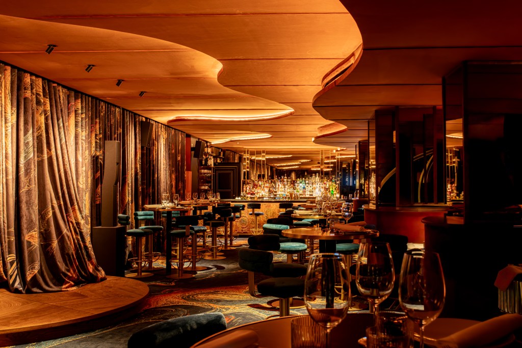 Metrópolis Hotel & Club - Madrid, Spain