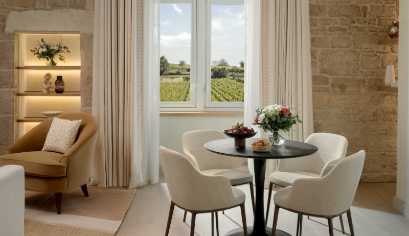 Château la Commaraine - Pommard, France