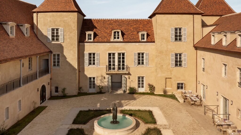Château la Commaraine - Pommard, France