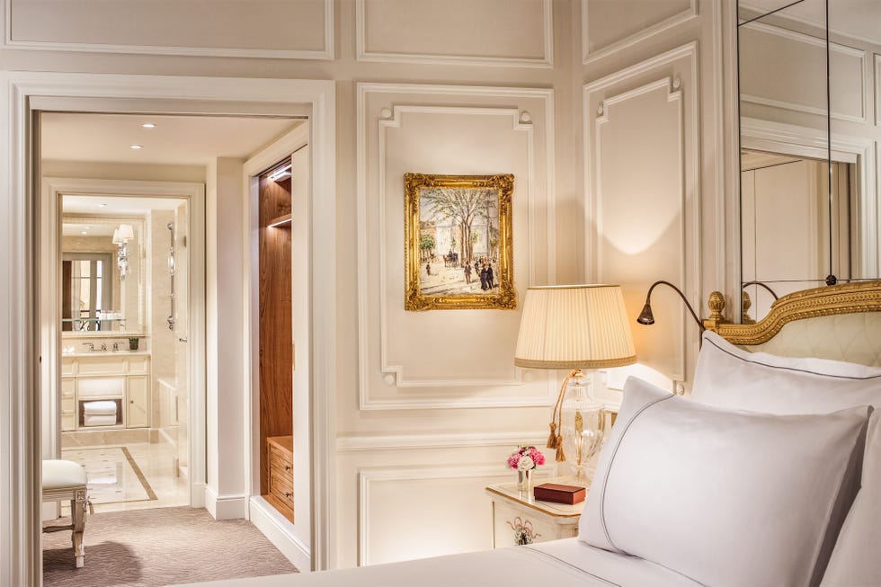 Hotel Splenidide Royal Paris - Paris, France