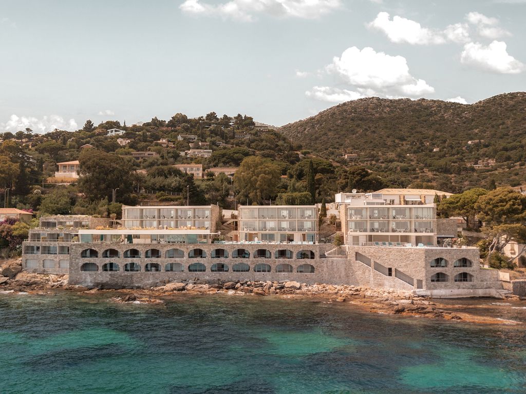 Hotel Les Roches - Le Lavandou, France Hotel Les Roches, Le Lavandou, France