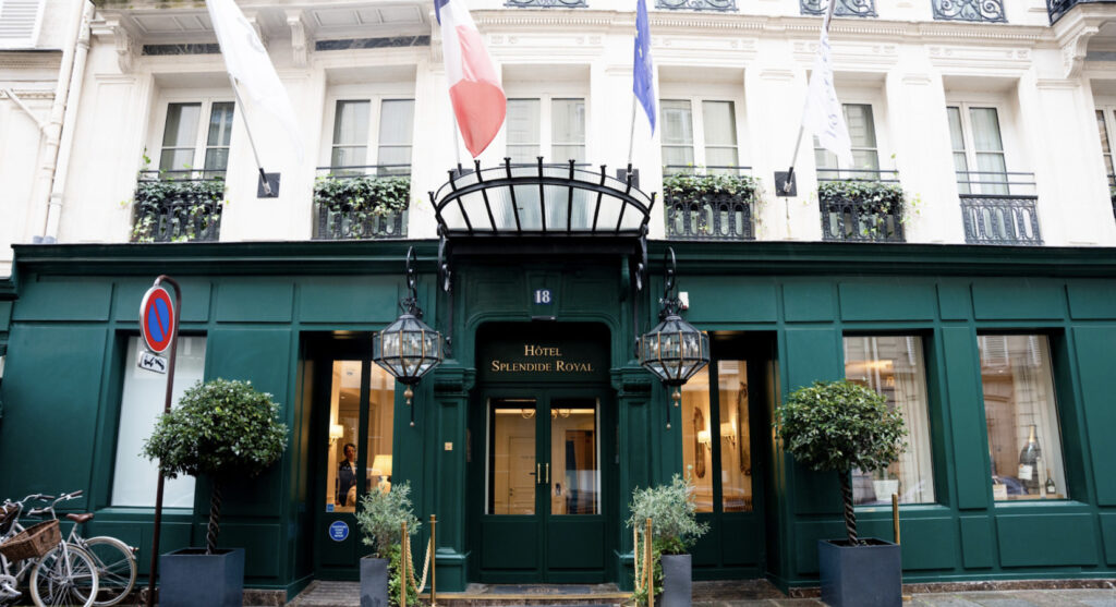 Hotel Splenidide Royal Paris - Paris, France